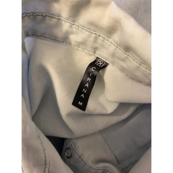 Cirana Womens Size M Washed Blue With Side Stretch Knit Tie Waist Top Western - Picture 4 of 6